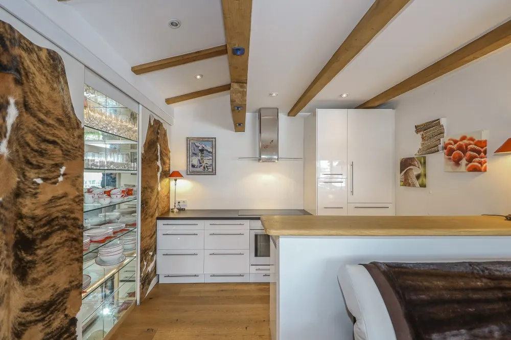 KITZIMMO-Dachgeschosswohnung im Zentrum kaufen - Immobilien Kitzbühel.-6
