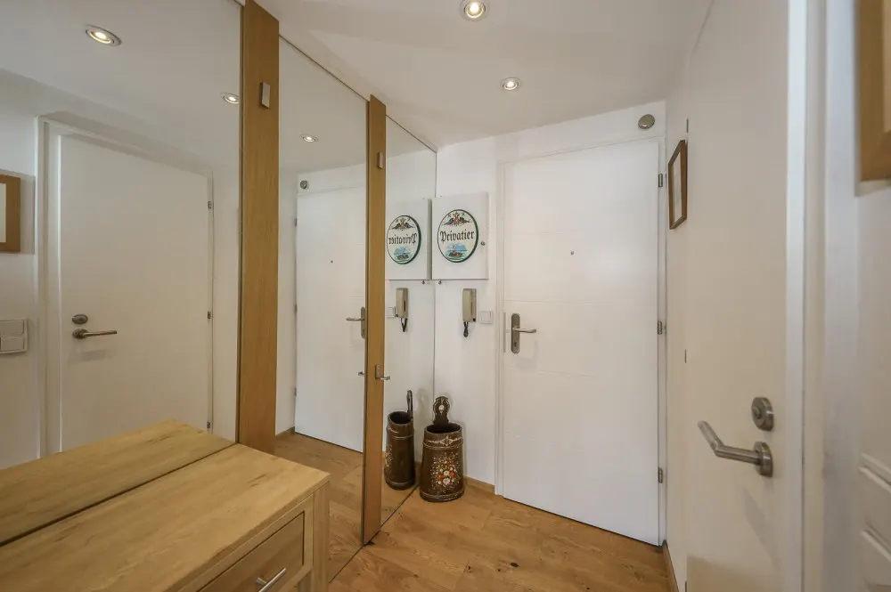 KITZIMMO-Dachgeschosswohnung im Zentrum kaufen - Immobilien Kitzbühel.-12