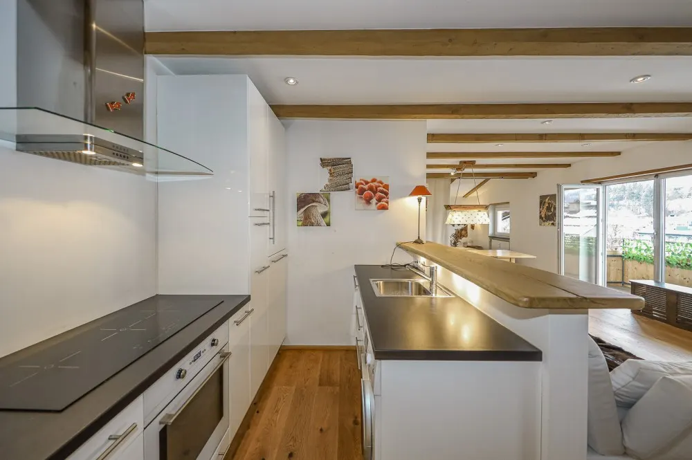 KITZIMMO-Dachgeschosswohnung im Zentrum kaufen - Immobilien Kitzbühel.-8