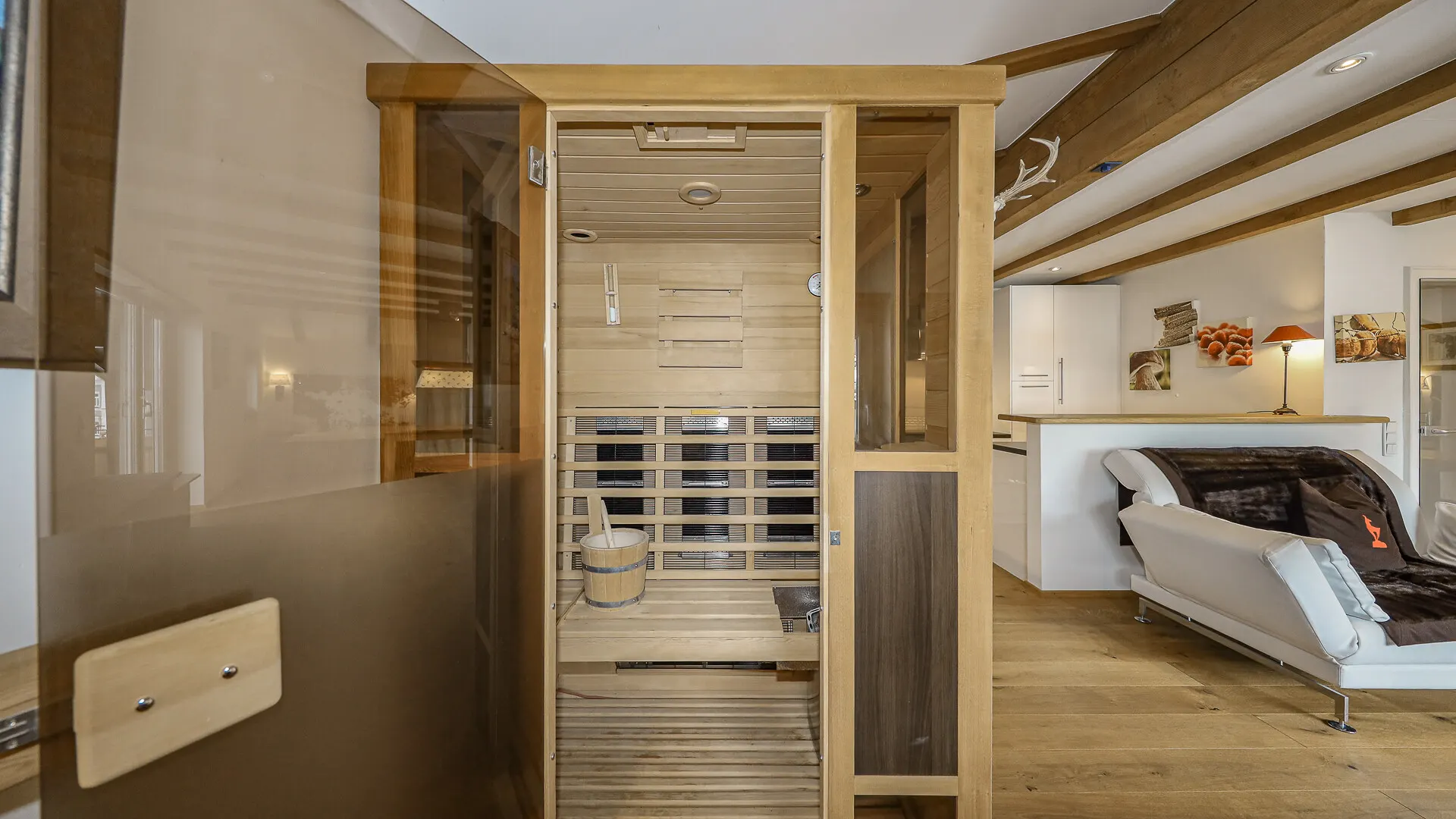 KITZIMMO-Dachgeschosswohnung im Zentrum kaufen - Immobilien Kitzbühel.-9