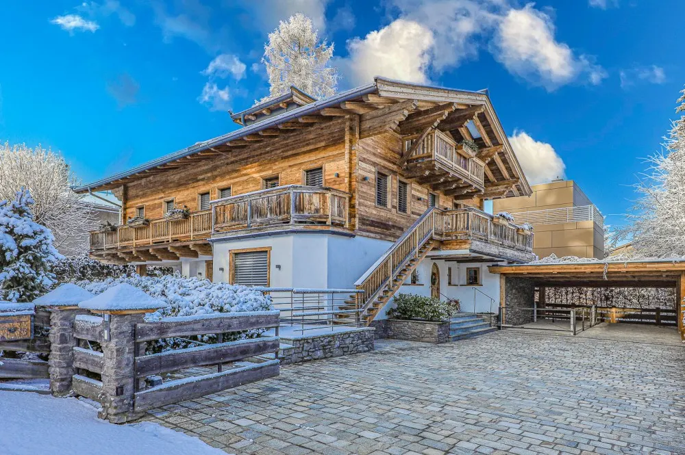 KITZIMMO-Luxus-Stadtvilla in Kitzbühel.