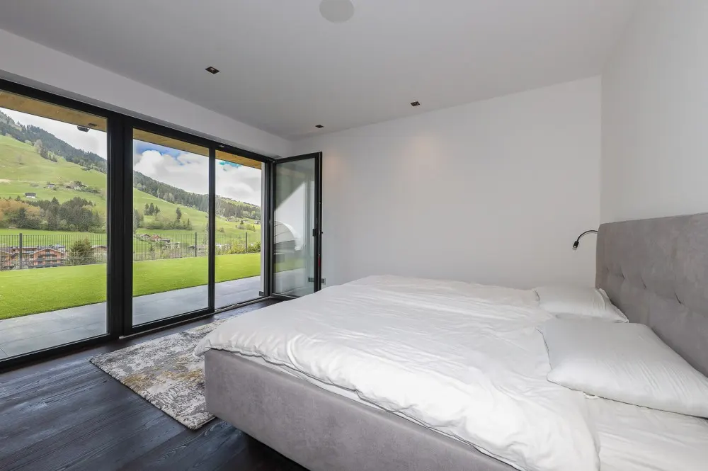 KITZIMMO-exklusive Villa in unverbaubarer Toplage kaufen - Immobilien Kirchberg.-25