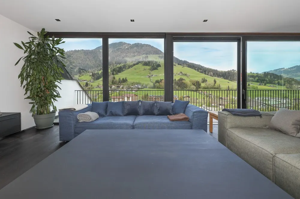 KITZIMMO-exklusive Villa in unverbaubarer Toplage kaufen - Immobilien Kirchberg.-13