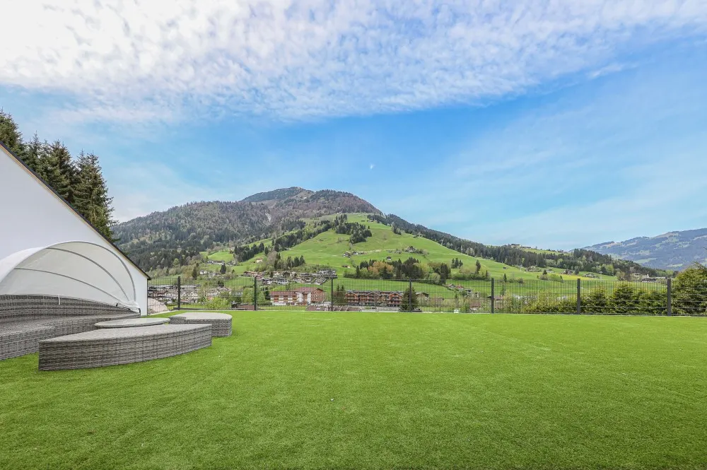 KITZIMMO-exklusive Villa in unverbaubarer Toplage kaufen - Immobilien Kirchberg.-37