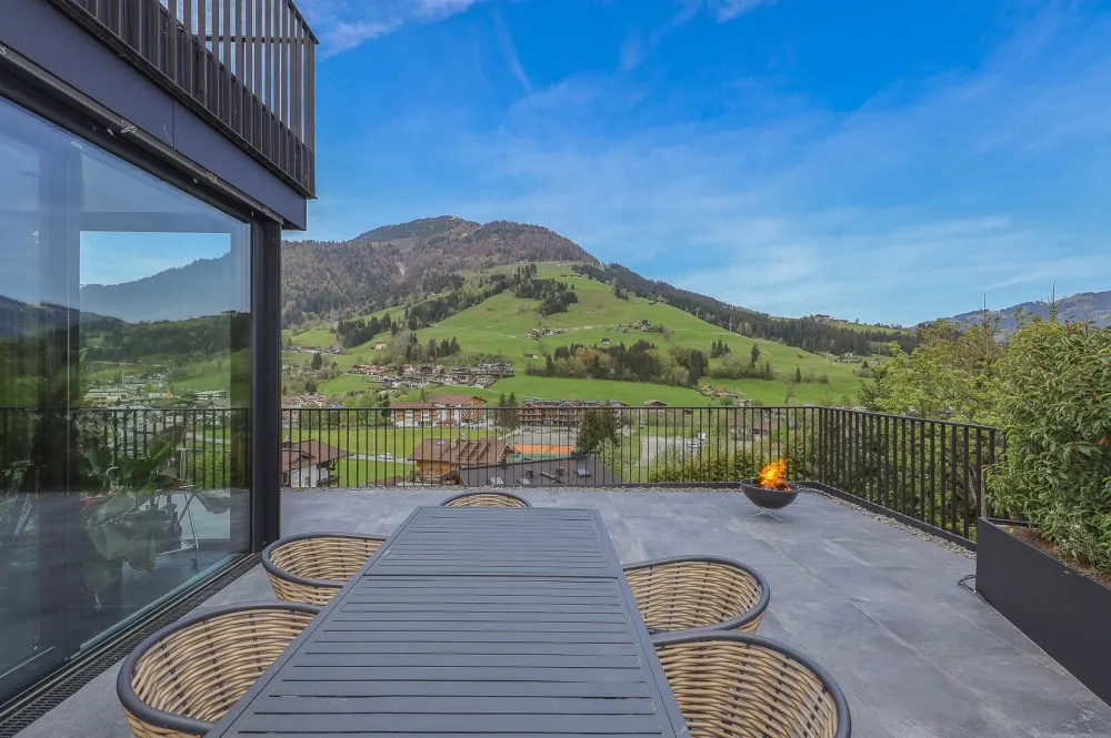 KITZIMMO-exklusive Villa in unverbaubarer Toplage kaufen - Immobilien Kirchberg.-21