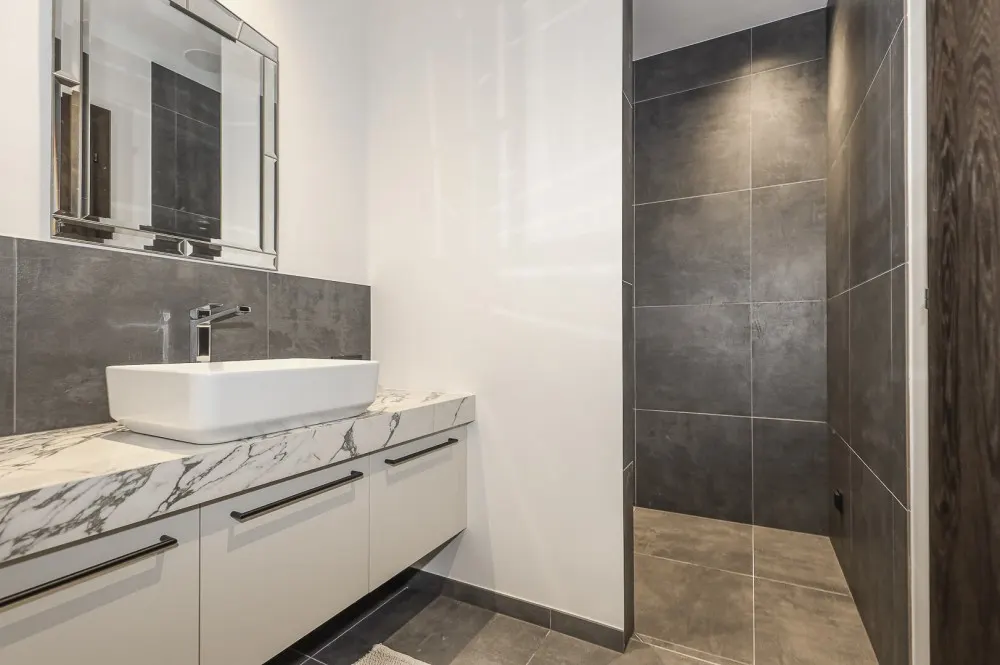 KITZIMMO-exklusive Villa in unverbaubarer Toplage kaufen - Immobilien Kirchberg.-32