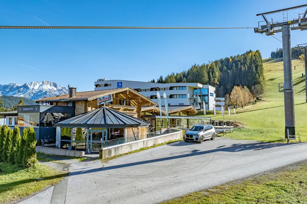 KITZIMMO-Après-Ski & Gastgewerbebetrieb in Toplage an der Skipiste Fieberbrunn kaufen.