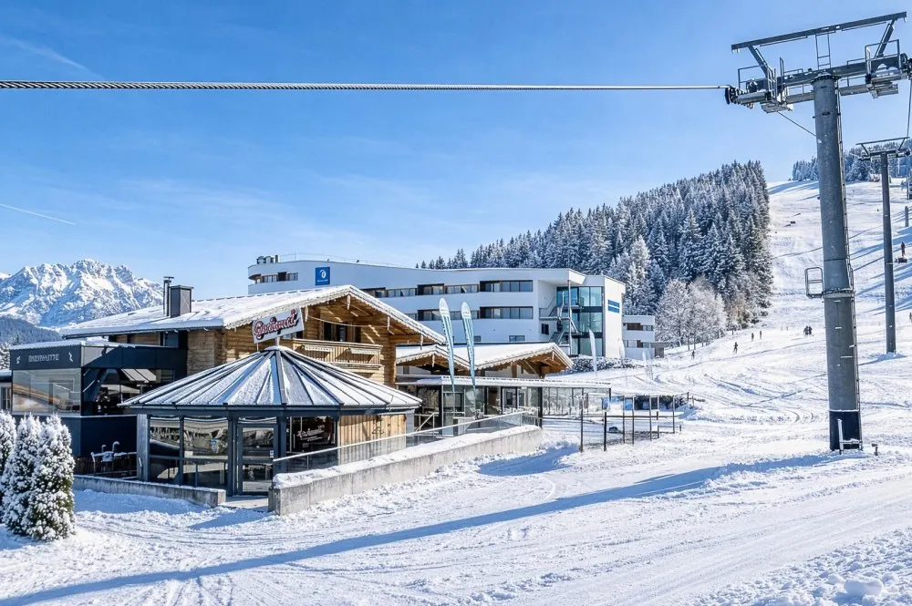 KITZIMMO-Après-Ski & Gastgewerbebetrieb in Toplage an der Skipiste Fieberbrunn kaufen.