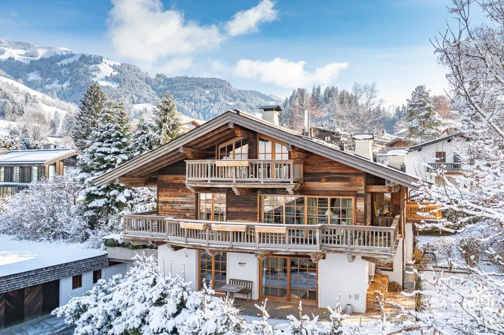 KITZIMMO-Exklusive Gartenwohnung in Top-Ruhelage auf der Bichlalm - Immobilien Kitzbühel.