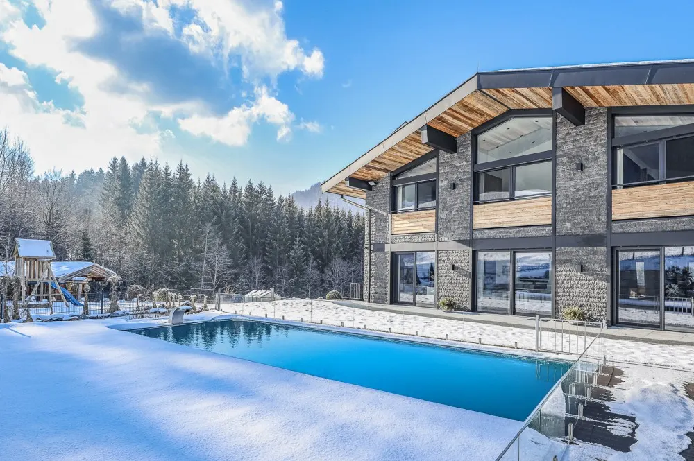 KITZIMMO-Luxusvilla mit Freizeitwohnsitz kaufen - Immobilien Kirchberg in Tirol.