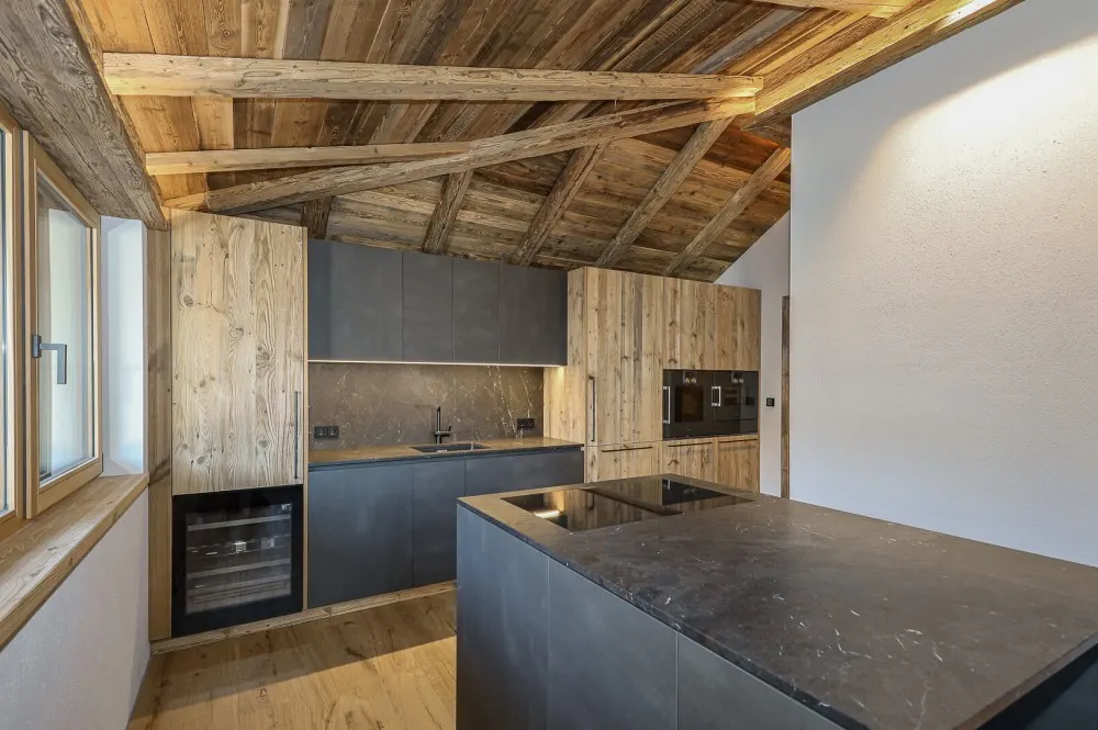 KITZIMMO-Exklusives Neubau-Penthouse mit Ski/in-Ski/out - Immobilien Kirchberg.