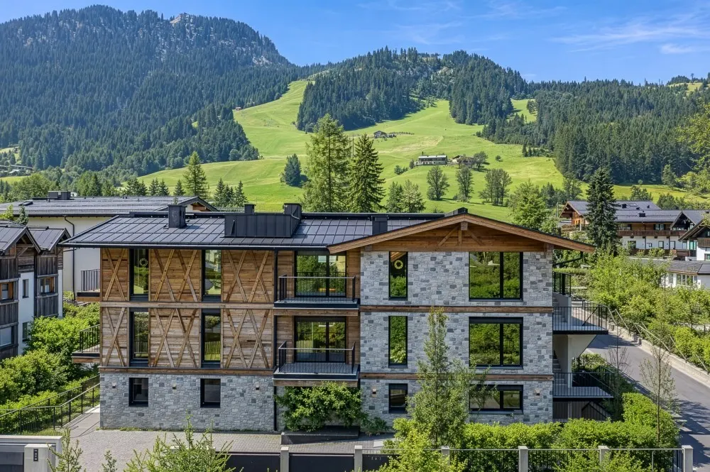 KITZIMMO-Elegante Erdgeschossmaisonette nahe dem Skilift kaufen - Immobilien Kitzbühel.