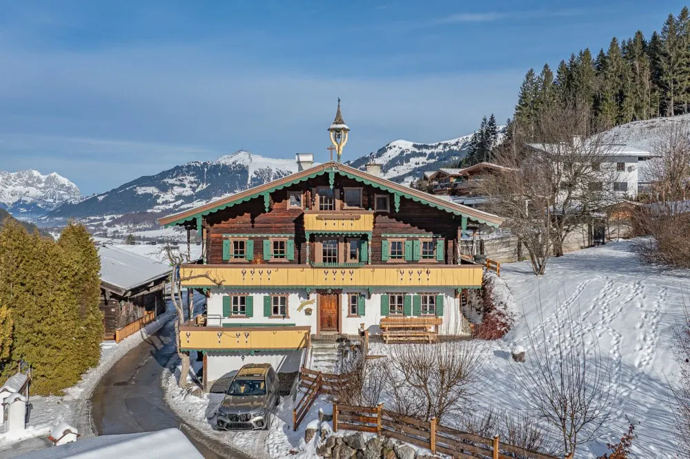 KITZIMMO-Exklusives Bauernhaus mit Freizeitwohnsitz kaufen - Immobilien Jochberg.