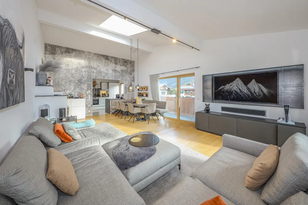 KITZIMMO-Hochwertiges Penthouse mit traumhaftem Bergblick - Immobilien St. Ulrich.