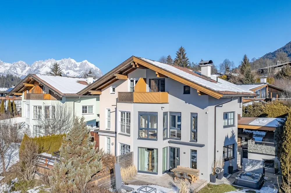 KITZIMMO-Exklusives Haus in sonniger Lage kaufen - Immobilien Kitzbühel.