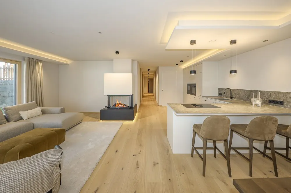 KITZIMMO-Luxuriöse Gartenwohnung mit eigenem Wellnessbereich - Immobilien Brixen.