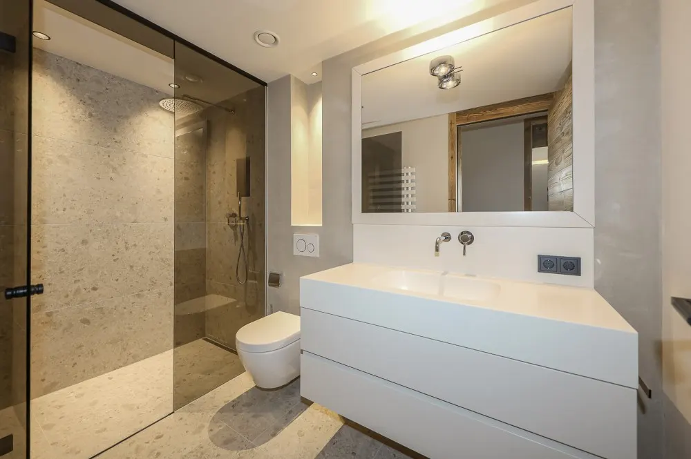 KITZIMMO-Exklusive Neubauwohnung mit traumhaftem Ausblick - Immobilien Brixen.