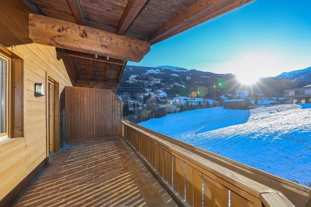 KITZIMMO-Dachgeschosswohnung in sonniger Ruhelage - Immobilien Jochberg.