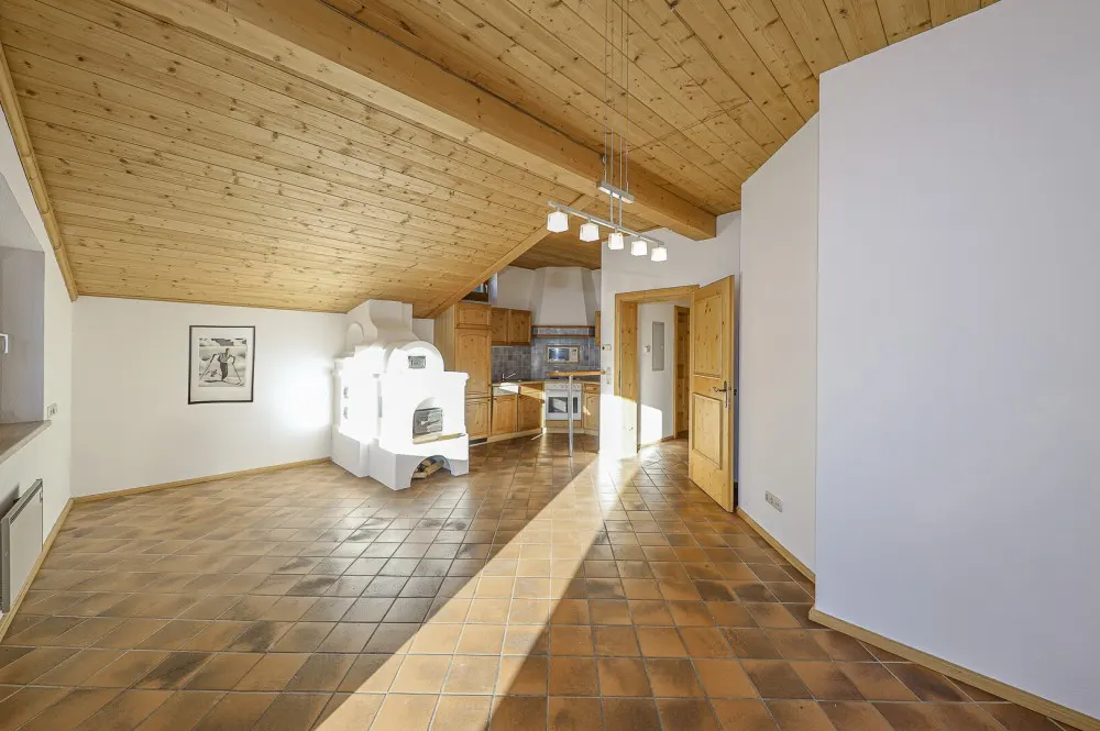 KITZIMMO-Dachgeschosswohnung in sonniger Ruhelage - Immobilien Jochberg.