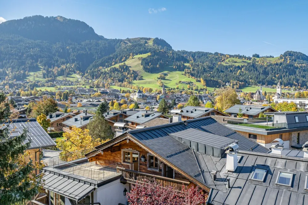 KITZIMMO-Dachgeschosswohnung in Toplage am Sonnberg kaufen - Immobilien Kitzbühel.