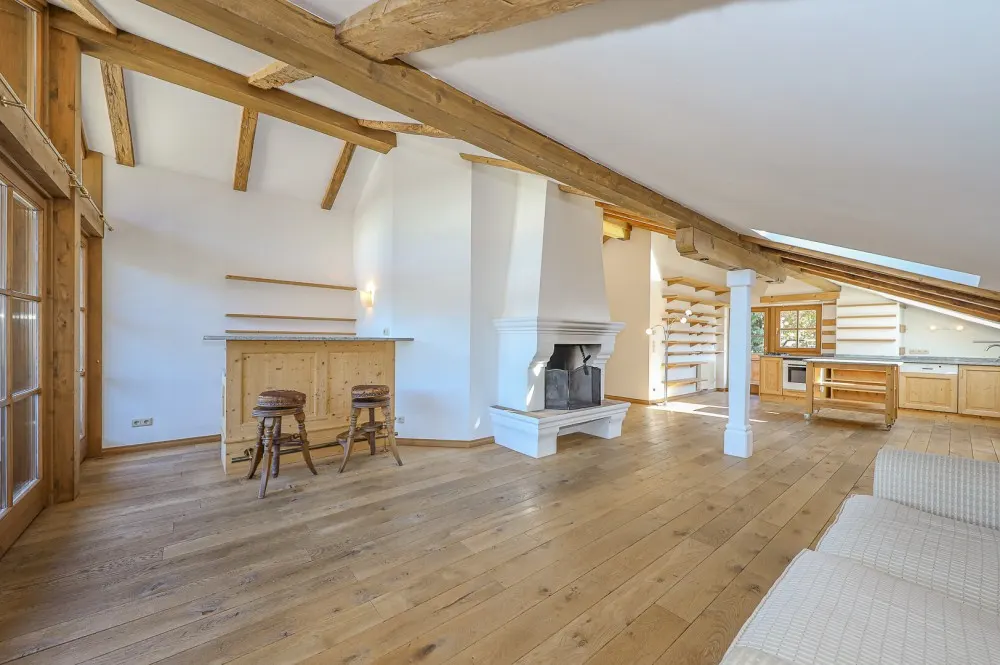 KITZIMMO-Dachgeschosswohnung in Toplage am Sonnberg kaufen - Immobilien Kitzbühel.