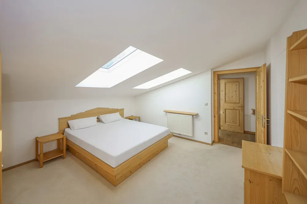 KITZIMMO-Dachgeschosswohnung in Toplage am Sonnberg kaufen - Immobilien Kitzbühel.