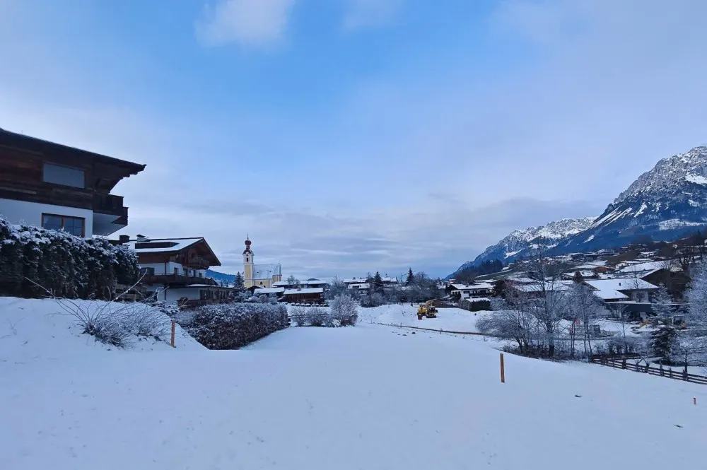 KITZIMMO-Neubau-Luxusvilla mit Kaiserblick in Toplage kaufen - Immobilien Going.