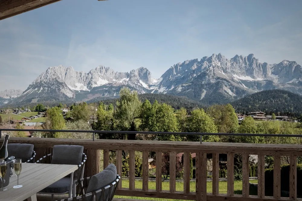 KITZIMMO-Neubau-Luxusvilla mit Kaiserblick in Toplage kaufen - Immobilien Going.