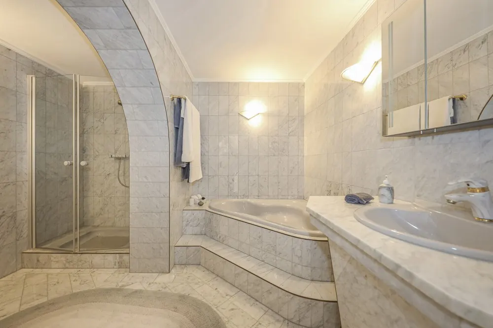 anweseninalleinlagekaufenkitzimmotoplage-13