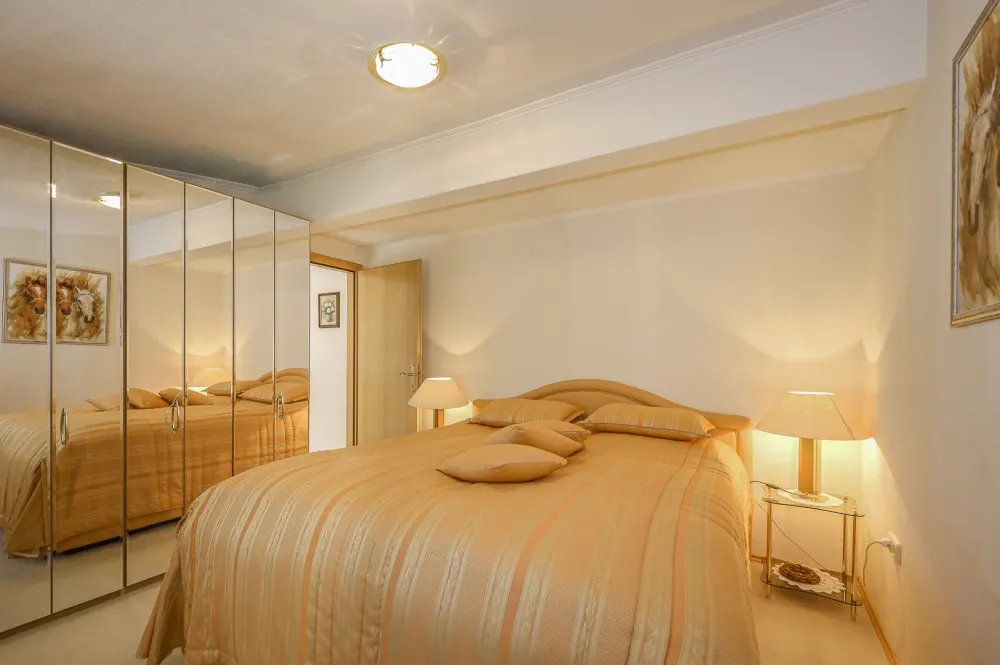 anweseninalleinlagekaufenkitzimmotoplage-12