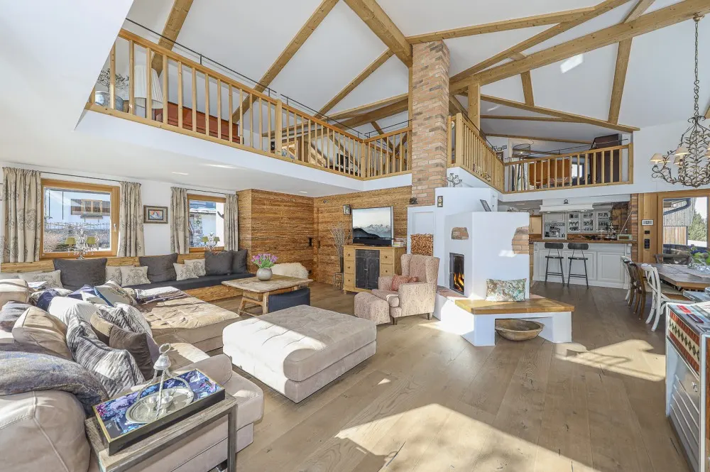 KITZIMMO-Landhausvilla in traumhafter Ruhe- und Aussichtslage - Immobilien Aurach.