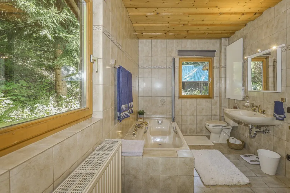 KITZIMMO-Berghütte in Alleinlage in den Kitzbüheler Alpen kaufen.