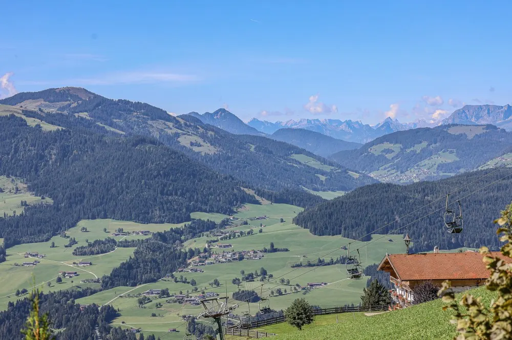 KITZIMMO-Berghütte in Alleinlage in den Kitzbüheler Alpen kaufen.