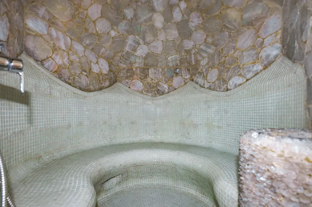 KITZIMMO-Exklusive Wohnung in luxuriöser Anlage mit Indoorpool kaufen - Immobilien Ellmau.