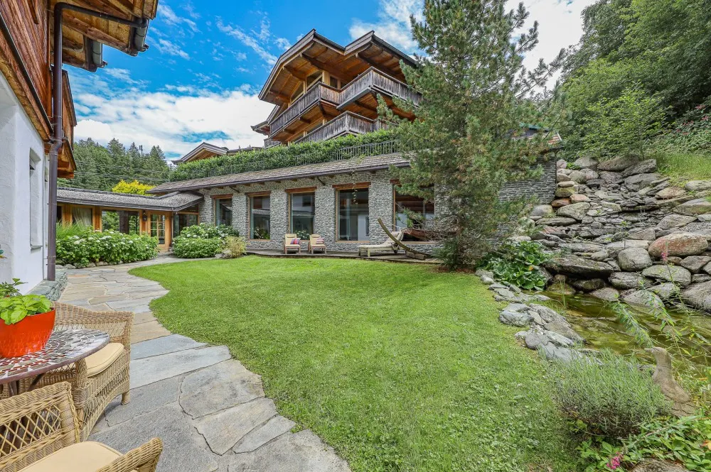 KITZIMMO-Exklusive Wohnung in luxuriöser Anlage mit Indoorpool kaufen - Immobilien Ellmau.