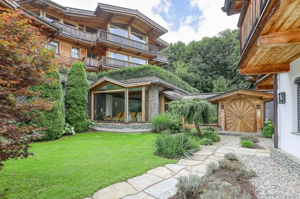 KITZIMMO-Exklusive Wohnung in luxuriöser Anlage mit Indoorpool kaufen - Immobilien Ellmau.