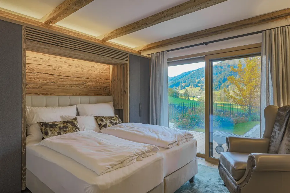 KITZIMMO-Luxuswohnung mit Pool in Toplage kaufen - Immobilie Jochberg.