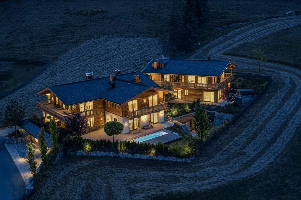 KITZIMMO-Luxuswohnung mit Pool in Toplage kaufen - Immobilie Jochberg.