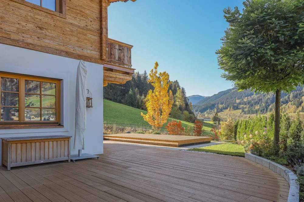 KITZIMMO-Luxuswohnung mit Pool in Toplage kaufen - Immobilie Jochberg.