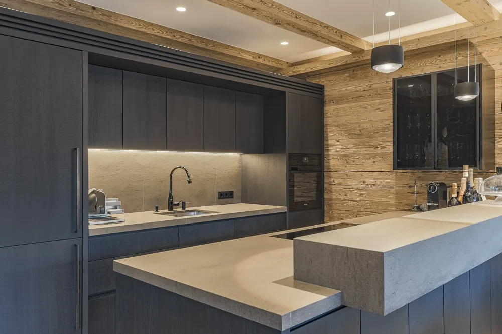 KITZIMMO-Luxuswohnung mit Pool in Toplage kaufen - Immobilie Jochberg.