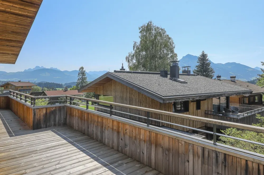 KITZIMMO-Exklusives Neubau-Luxuschalet in Toplage kaufen - Immobilien Going.