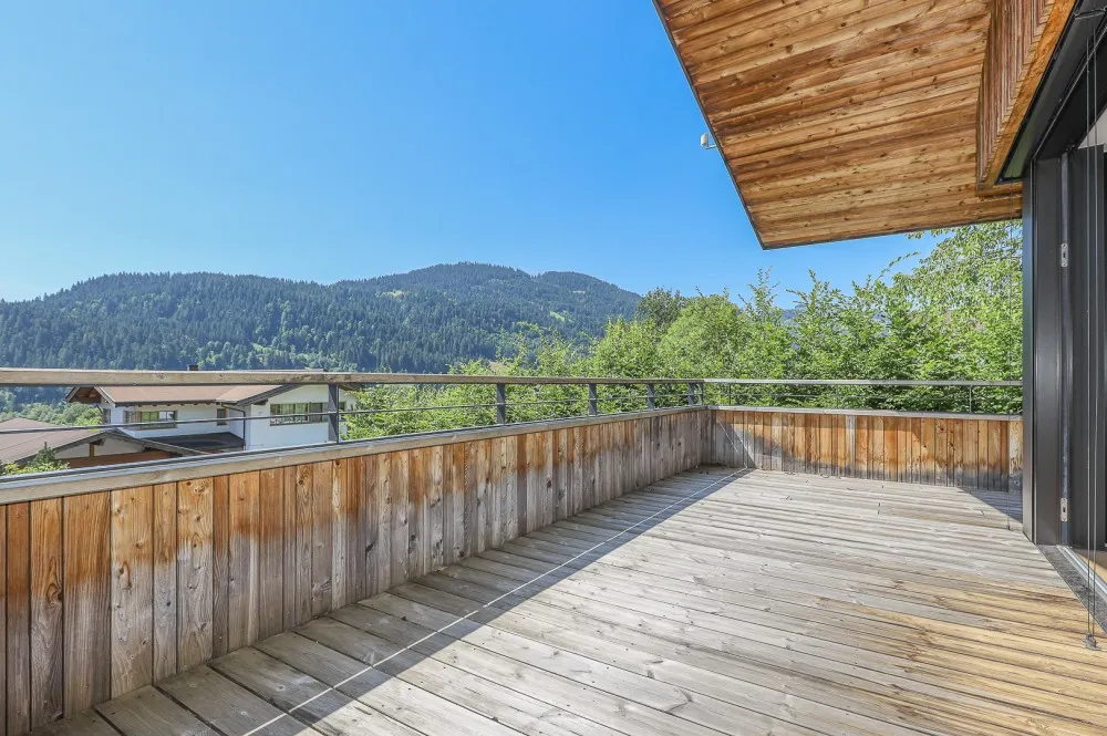 KITZIMMO-Exklusives Neubau-Luxuschalet in Toplage kaufen - Immobilien Going.