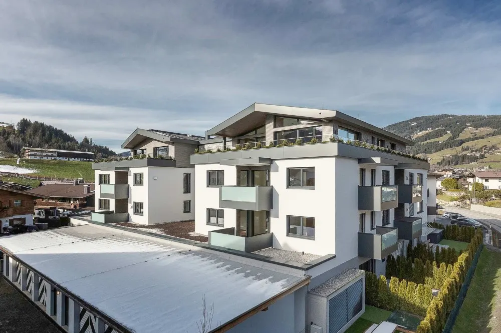 KITZIMMO-Exklusives Büro mit Wohnung kaufen - Immobilien Kirchberg.
