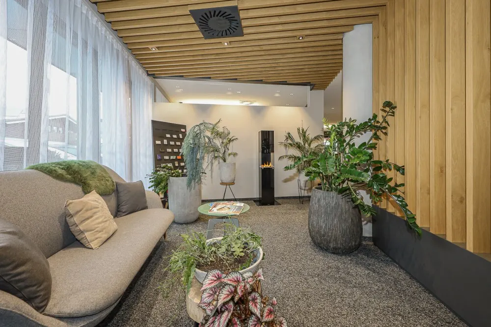 KITZIMMO-Exklusives Büro mit Wohnung kaufen - Immobilien Kirchberg.