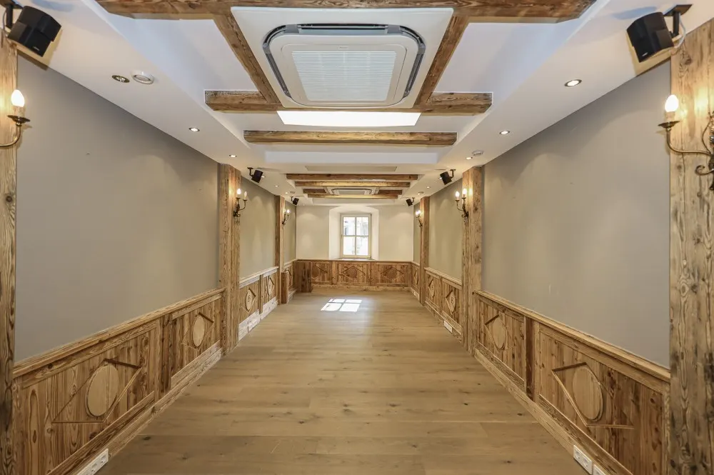 KITZIMMO-Exklusives Büro in der Innenstadt mieten - Immobilien Kitzbühel.