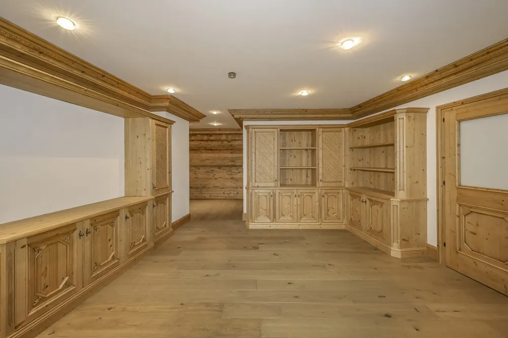 KITZIMMO-Exklusives Büro in der Innenstadt mieten - Immobilien Kitzbühel.