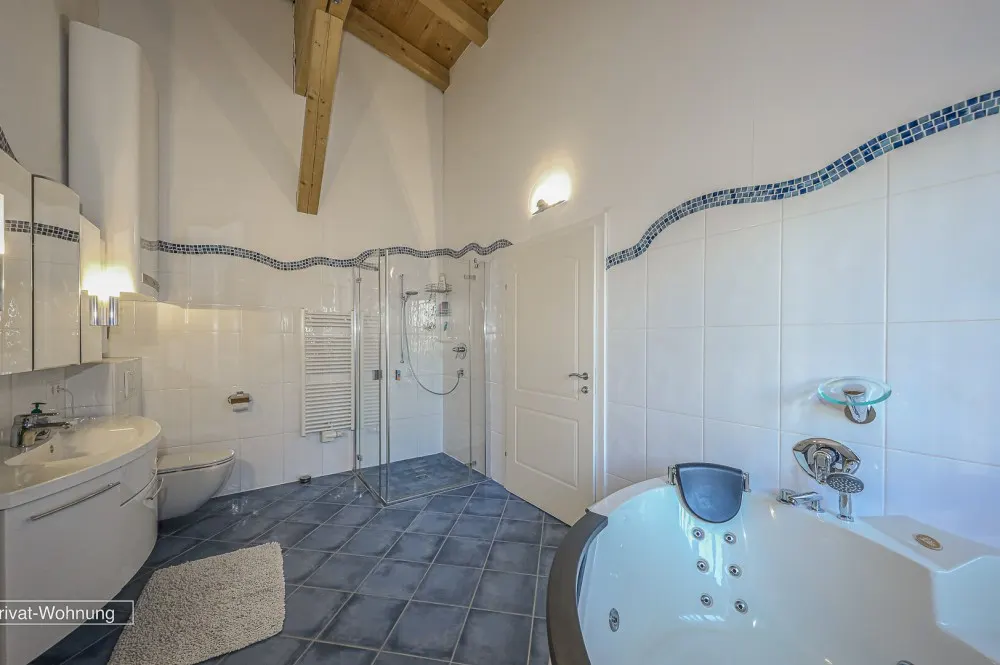 KITZIMMO-Après-Ski & Gastgewerbebetrieb in Toplage an der Skipiste Fieberbrunn kaufen.-30