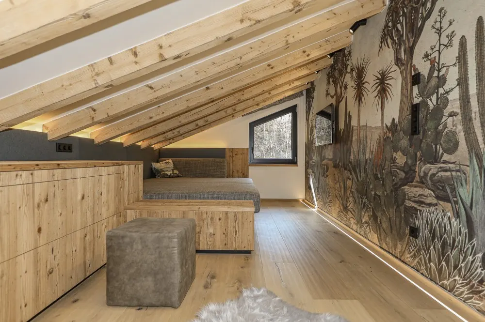 KITZIMMO-Renovierte Luxus Dachgeschosswohnung - Immobilien Kitzbühel.