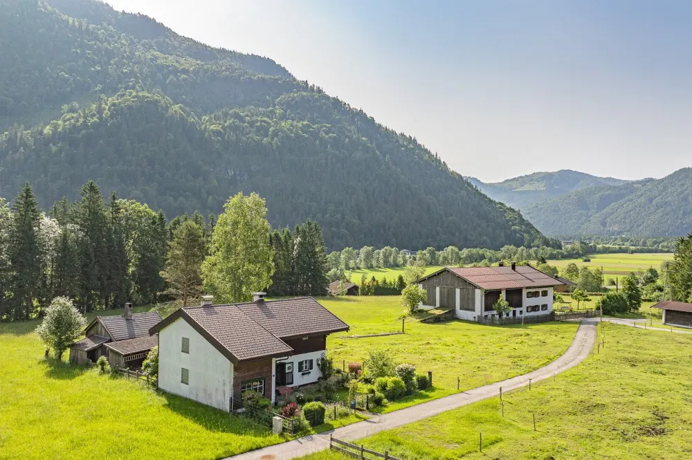KITZIMMO-Haus in idyllischer Ruhelage kaufen - Immobilien Kirchdorf in Tirol.