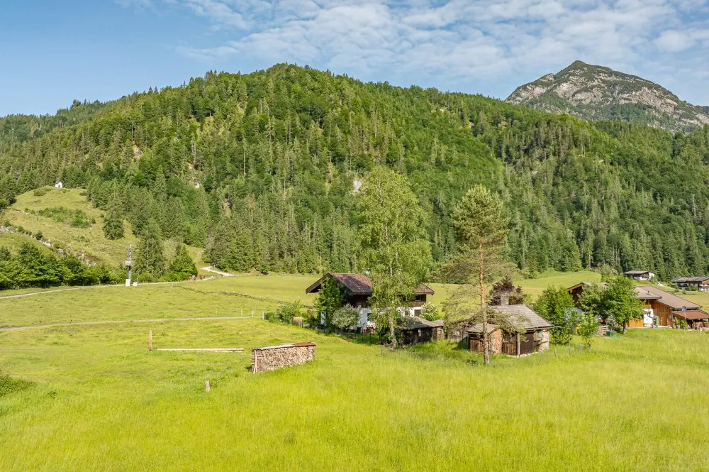 KITZIMMO-Haus in idyllischer Ruhelage kaufen - Immobilien Kirchdorf in Tirol.